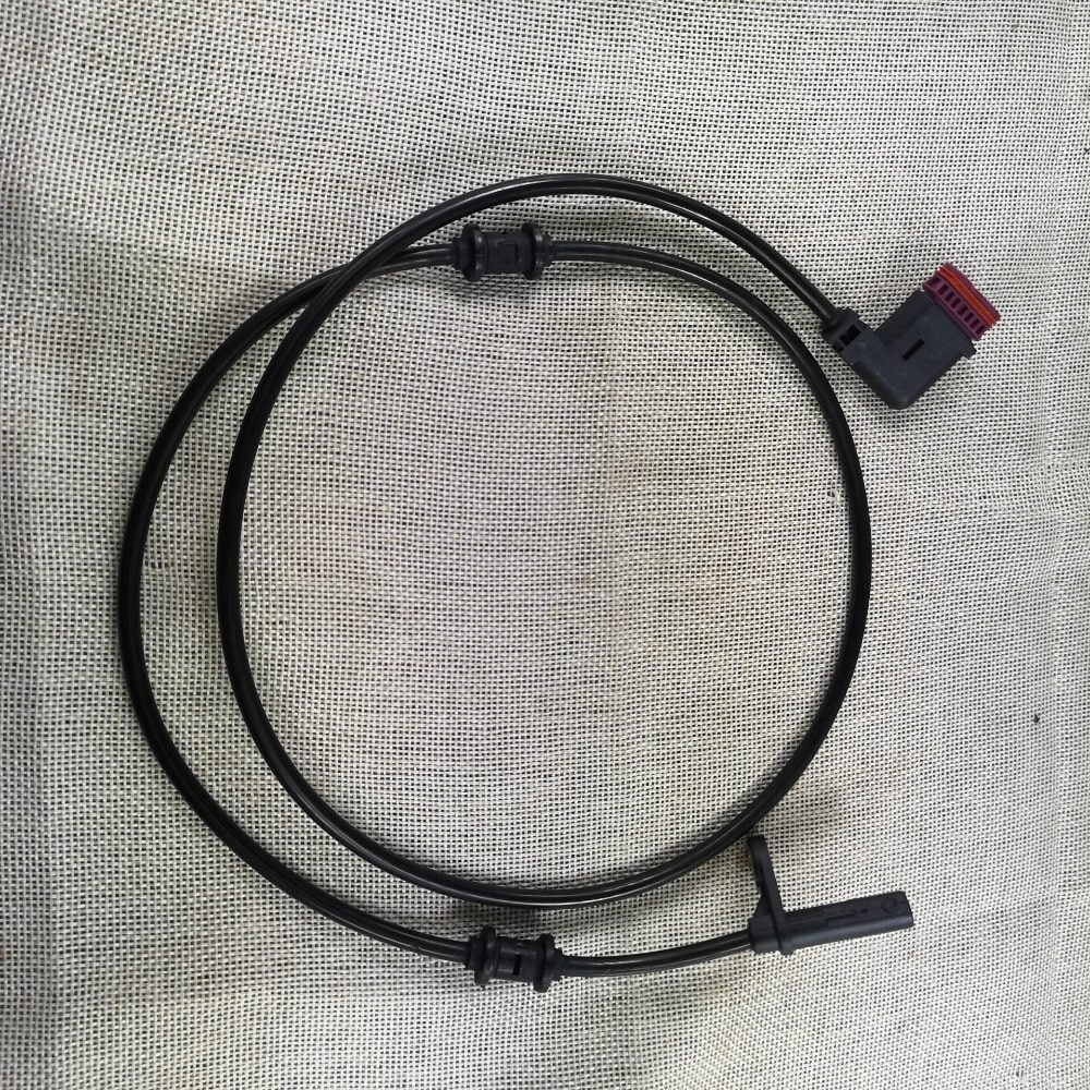 Rear Right ABS Wheel Speed Sensor for W203 CLK C180 C230 C280 C320 2035401417 , 203 540 14 17 ALS366 , 5S11027 , SU12480