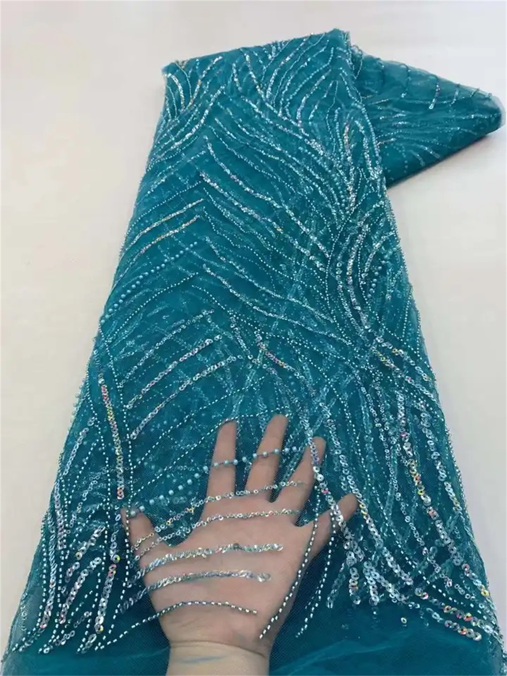 Luxe Afrikaanse pailletten kralen kant stof 2025, bruidegom Nigeriaanse bruiloft bruidsborduurwerk Franse tule naaien: Black