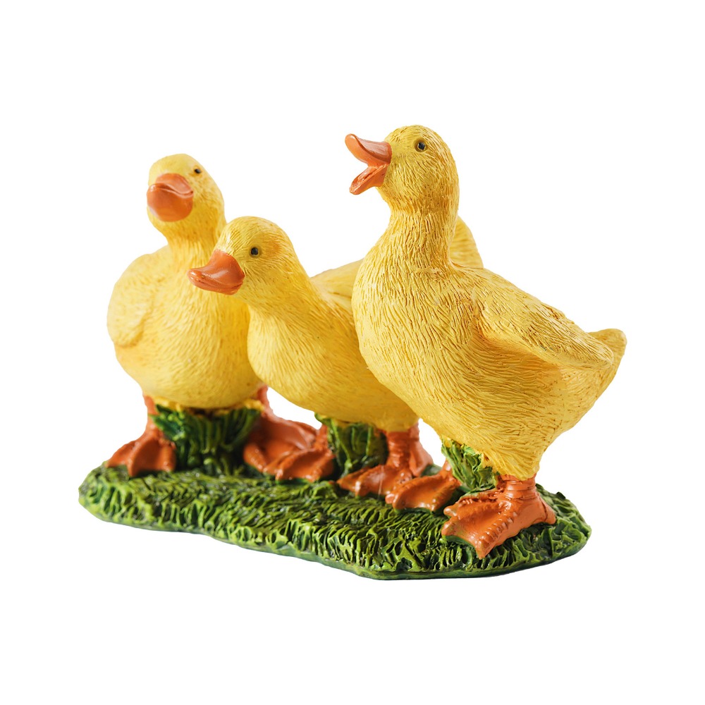 Garden Decor Resin Three Ducks Statue Decorative Cute Ducks Sculpture Cartoon Desktop Ornament: Default Title