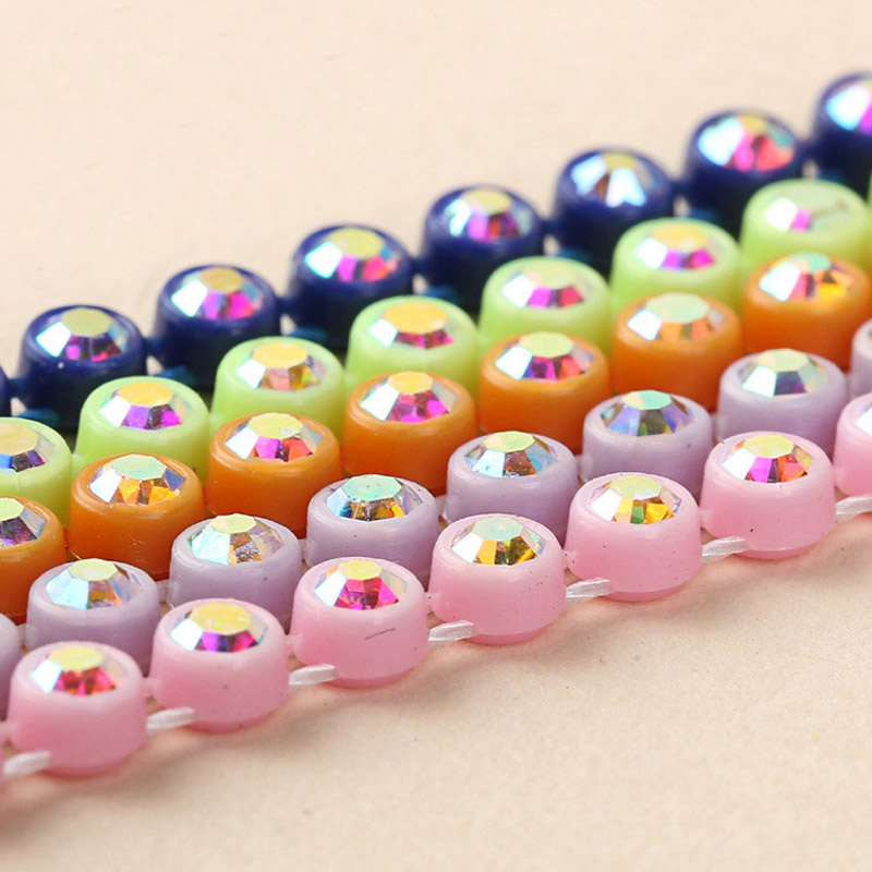 SS8 10 Meter Kunststoff Strass Streifenbildung Für einheimisch Perlen Schmuck Ohrring Strass Trimmen Kleidung Zubehör