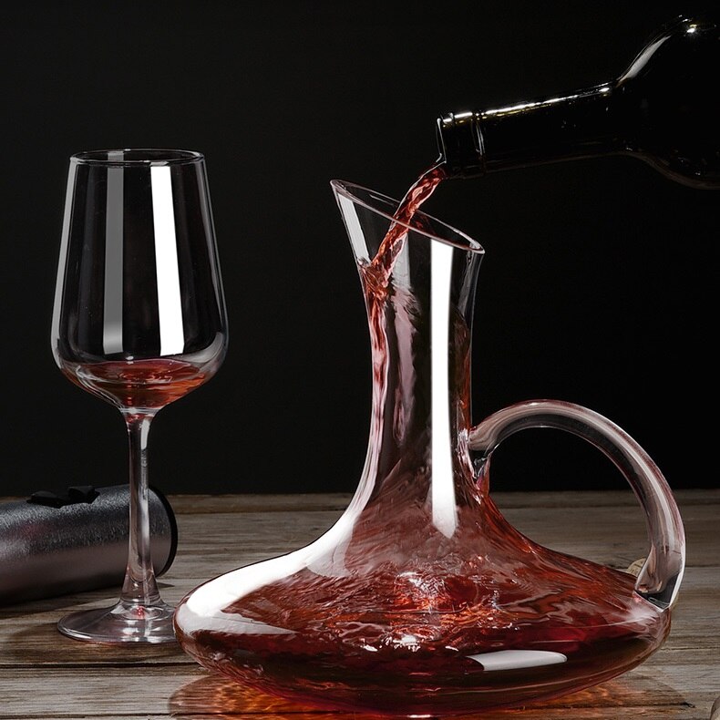 1500/1800ML Big Decanter Handmade Crystal Red Wine Decanter Brandy Champagne Glasses Decanter Jug Pourer Aerator for Family Bar