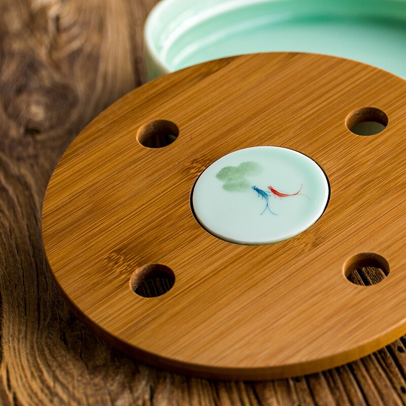 Fiori di loto Longquan celadon a mano modello verniciato Rotonda mini-vassoio da tè in ceramica di bambù acqua di stoccaggio di acqua di superficie