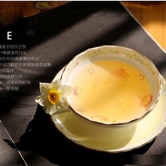Ybk Tech Tazza E Piattino In Bone China 3D Pesce Rosso: Design Creativo 200 Ml Con Cucchiaio (Rosso)