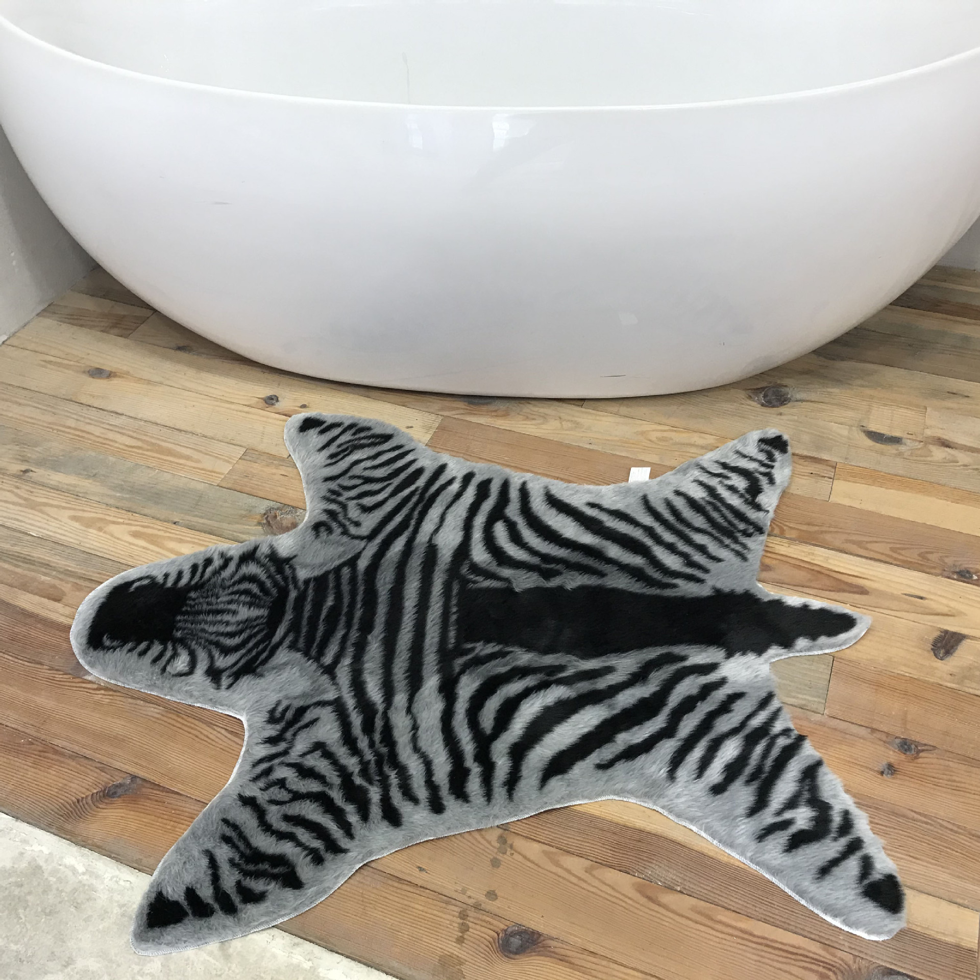 Tijgerprint vloerkleed koe luipaard tijgerprint koeienhuid imitatieleer antislipmat 94 x 100cm dierenprint tapijt: Ongeveer 80 x 100cm