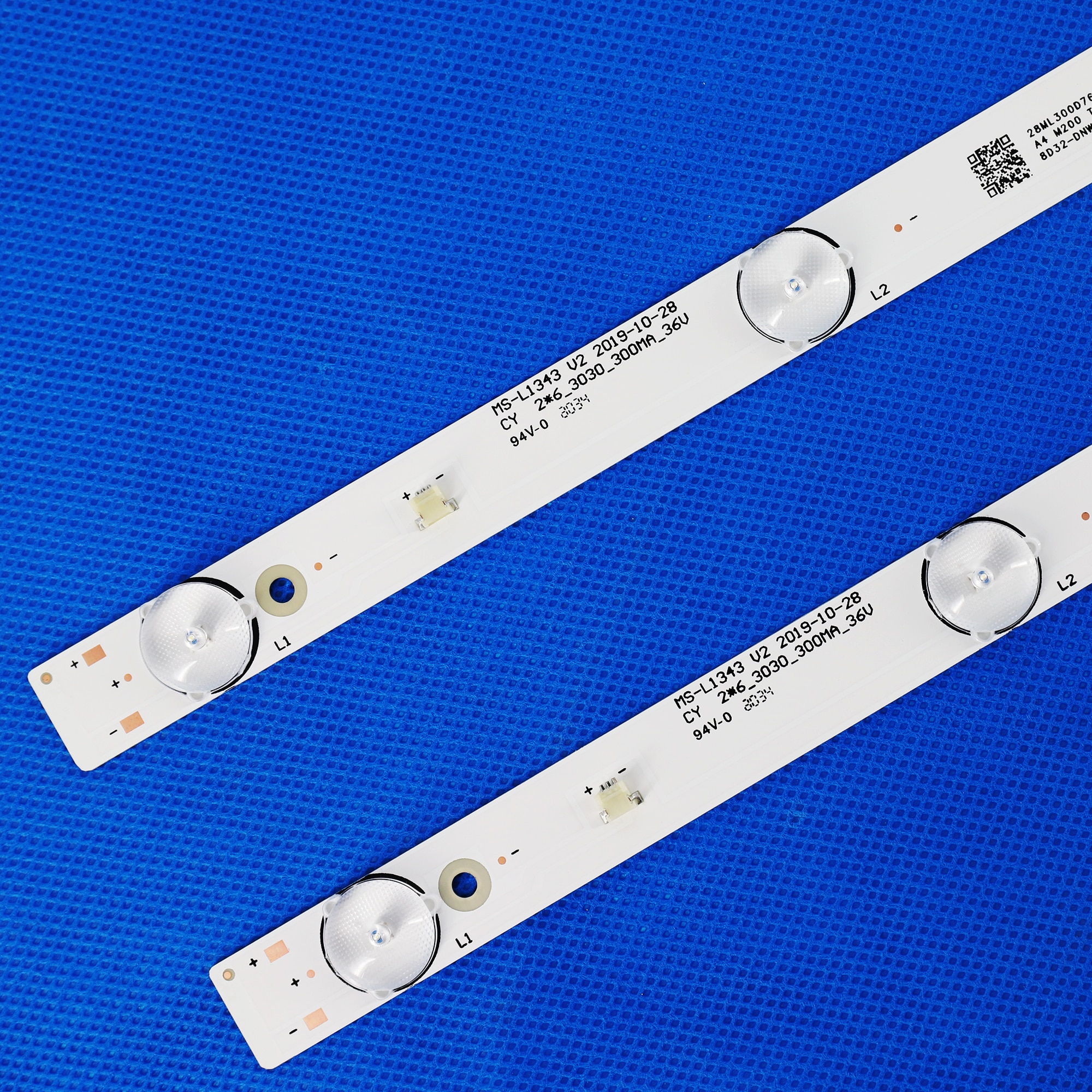 TVs LED Backlight Strips MS-L1343 V1 V2 8D32-DNWR-A3206B 32" LED TV Bars CY 2*6_3030_300MA_36V Bands Rulers JL.D32061330-081AS-M