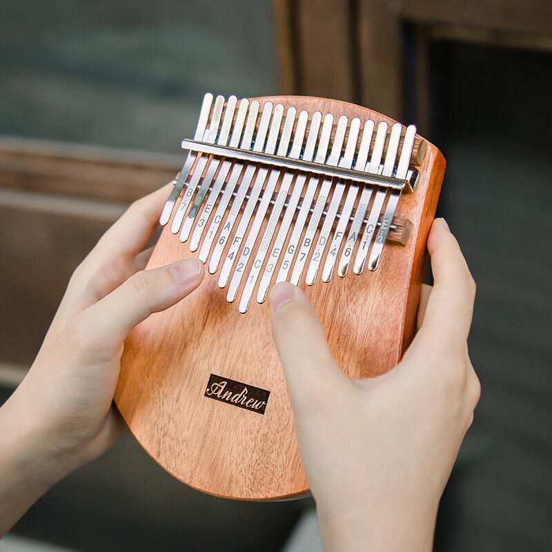 Kalimba-piano con falda grande de 17 tonos para principiantes, instrumento musical sencillo, con swing, placa de madera maciza