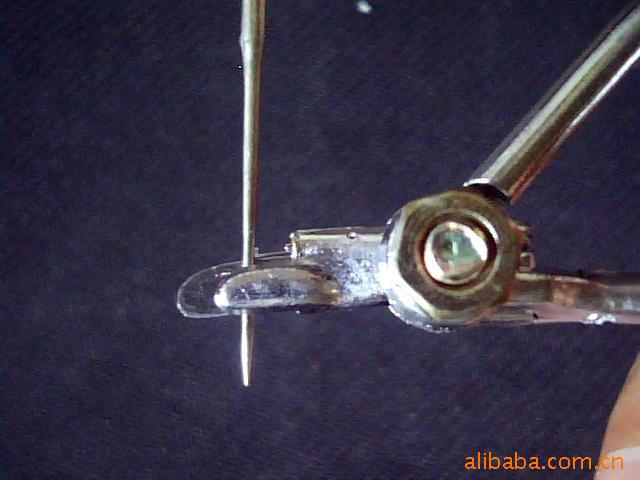 Enfile-aiguille Automatique Vintage Des Années 1970 Avec Coupe-fil - Boîte Originale, Rétro Et Pratique
