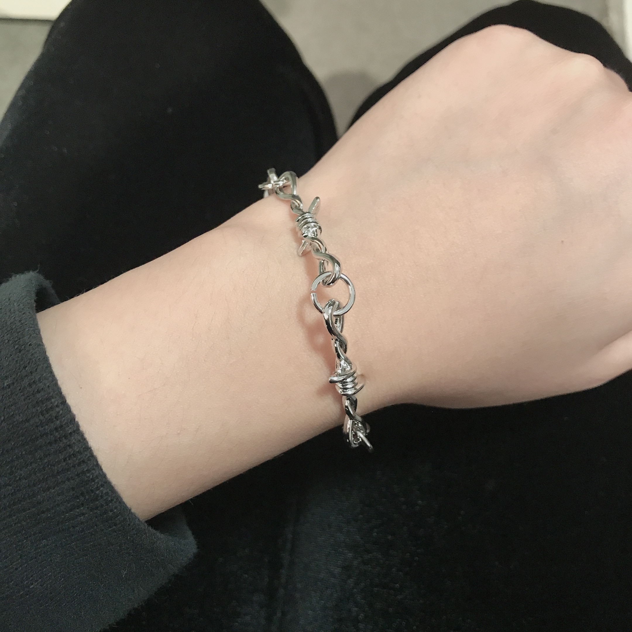 Punk draad braamstruiken armband prikkeldraad braamstruiken schakelketting eenvoudige sieraden rock nachtclub unisex