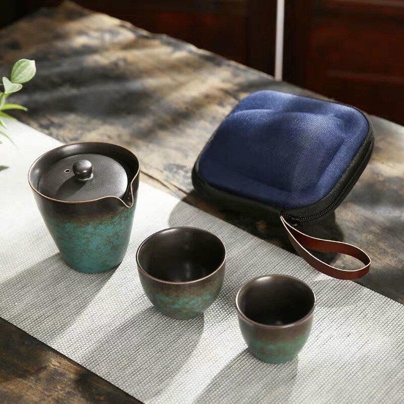 Japanese-style Ceramic Kung Fu Tea Set Teapot Gaiwan with Tea Cups Portable Travel Tea Set Office Water Cups Drinkware: A