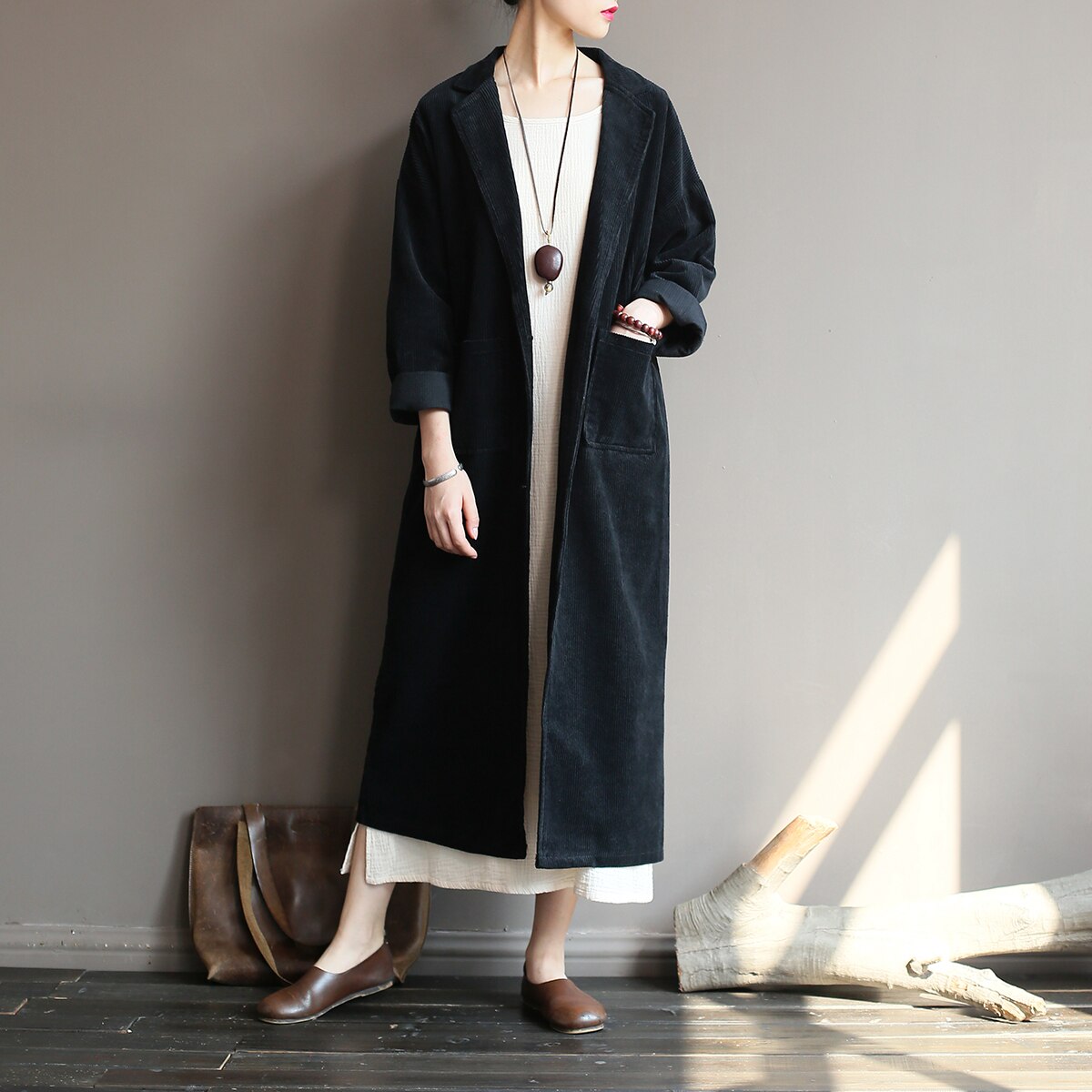 Vrouwen Herfst Winter Effen Kleur Katoen Corduroy Trenchcoat Uitloper Dames Retro Corduroy Overjas Lange Jas Vrouwelijke Vintage Jas