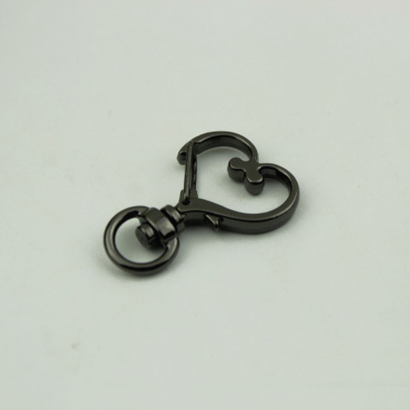 Gancho a presión con forma de corazón metálico, Clips de estilo, para portón de primavera, correa de cuero para mascotas, llavero de cincha, 1 Uds.: Níquel negro