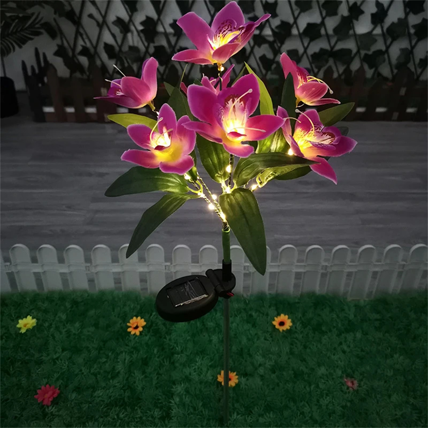 Lampe solaire d'extérieur en forme d'orchidée, imperméable, luminaire décoratif d'extérieur, idéal pour une pelouse, une Villa, une allée, un couloir, un jardin ou des , noël