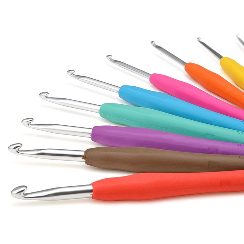 1PC Color Soft Handle Metal Aluminum Crochet Diy Tool Wool Needle Hand Knitting Needle Crochet