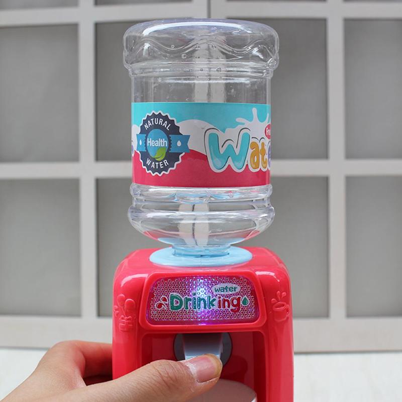 Miniatur Möbel Wasser Spender Zimmer Artikel freundlicher Spielen Spielzeug Küche Spielzeug Mini Wasser Trinken Spender Haus Spielzeug Für freundlicher