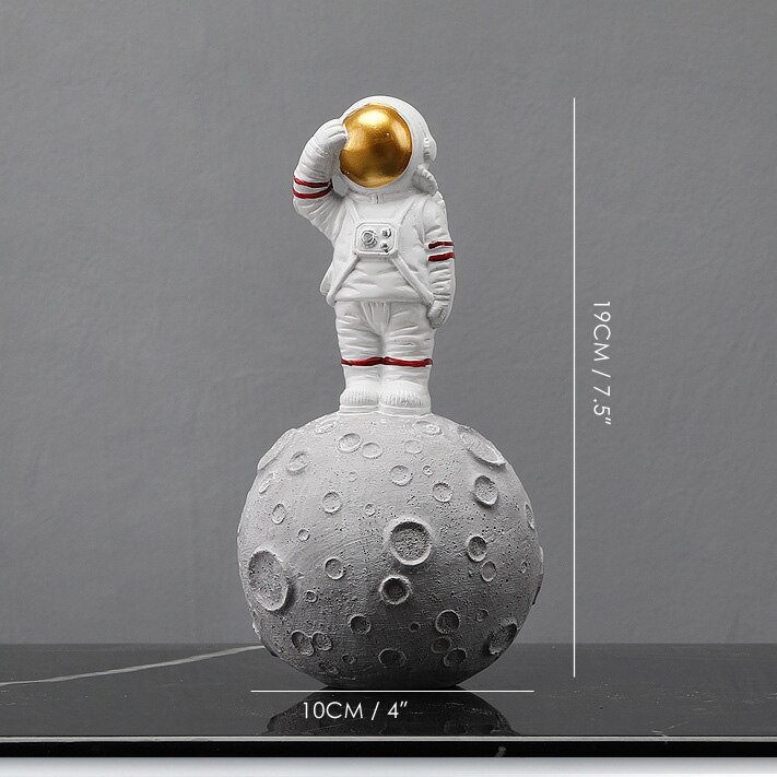 Figurine astronaute blanche cosmonaute Figurines lune Statue espace homme Sculpture décoration de la maison Miniatures ornement de table pour les enfants: C Gold