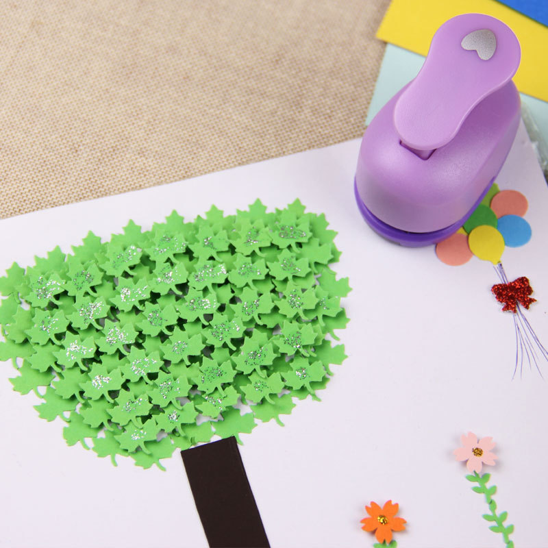 2.5cm Handmade Crafts and Scrapbooking Tool Paper Punch For Photo Gallery DIY Card Punches Embossing device Maple Leaf