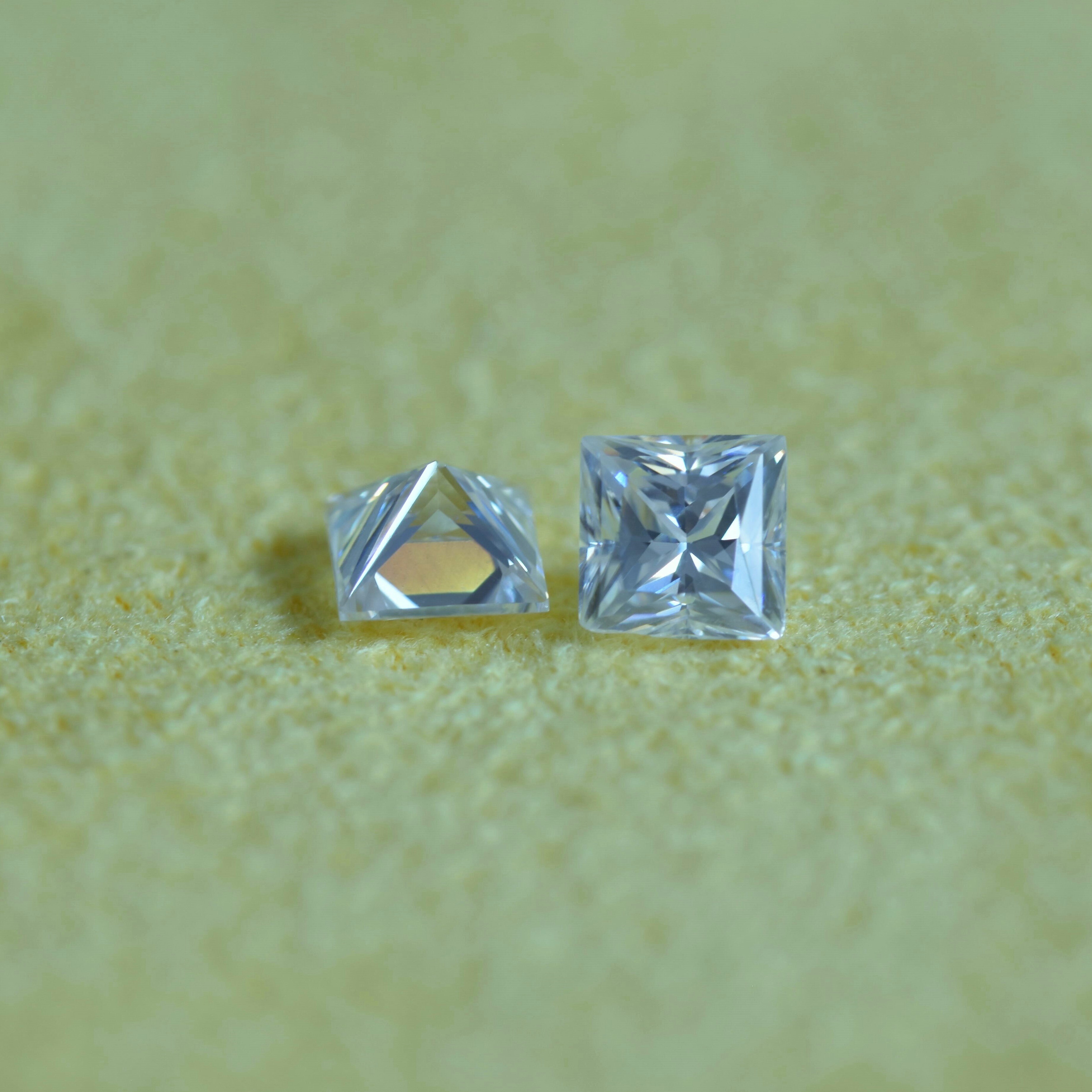 4.0x4.0mm princess cut loose moissanite stenen met super wit EF kleur VVS duidelijkheid