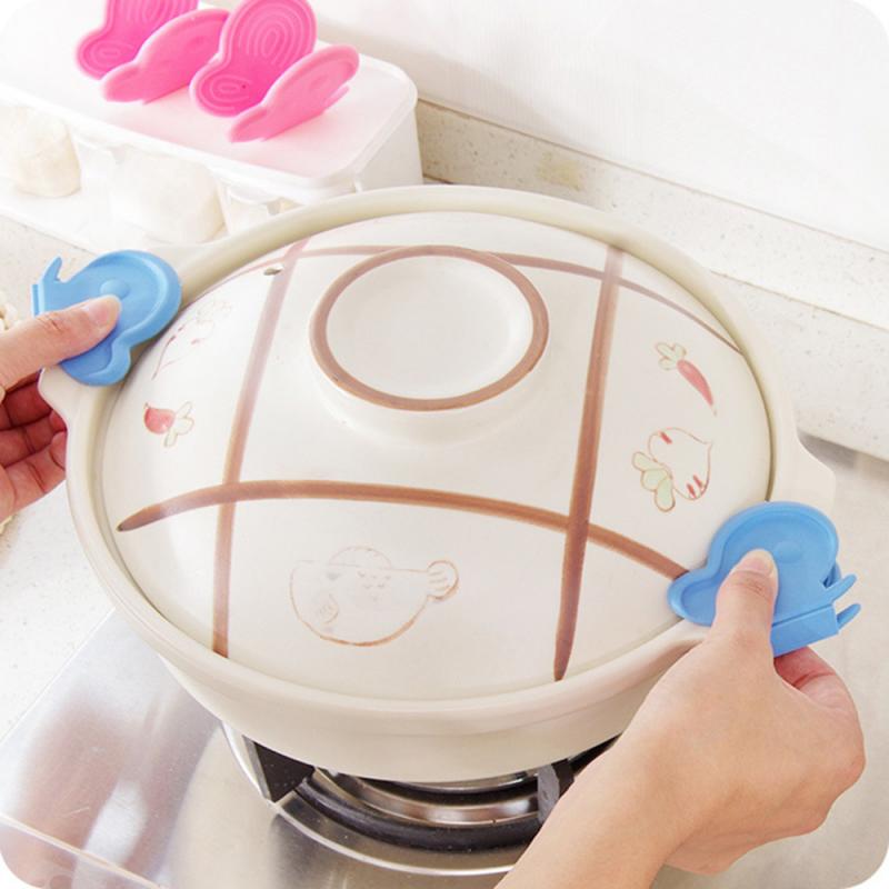 Papillon cuisine isolation thermique pince outils 4 pièces utile Silicone résistant à la chaleur isolation four à micro-ondes plat pince support à pince