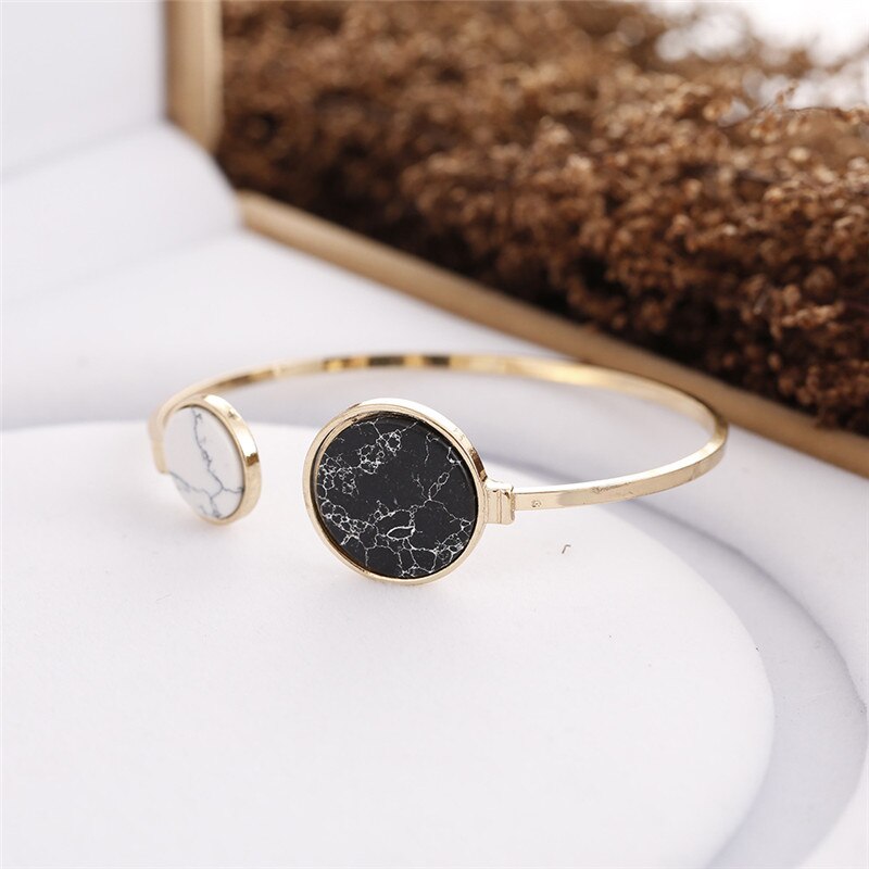 MISANANRYNE Trendy Steen Stijl Vrouwen Verklaring Sieraden Goud Kleur Manchet Wrap Bangle Bijoux Vrienden Armband Pulsera