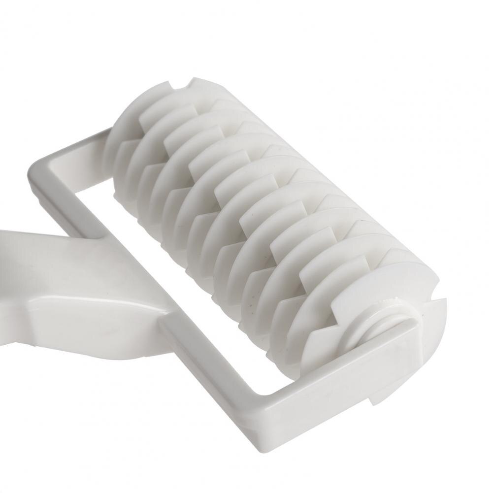 Pizza Paste Roller Cutter DIY Biscuit Pie Cake Baking Tool