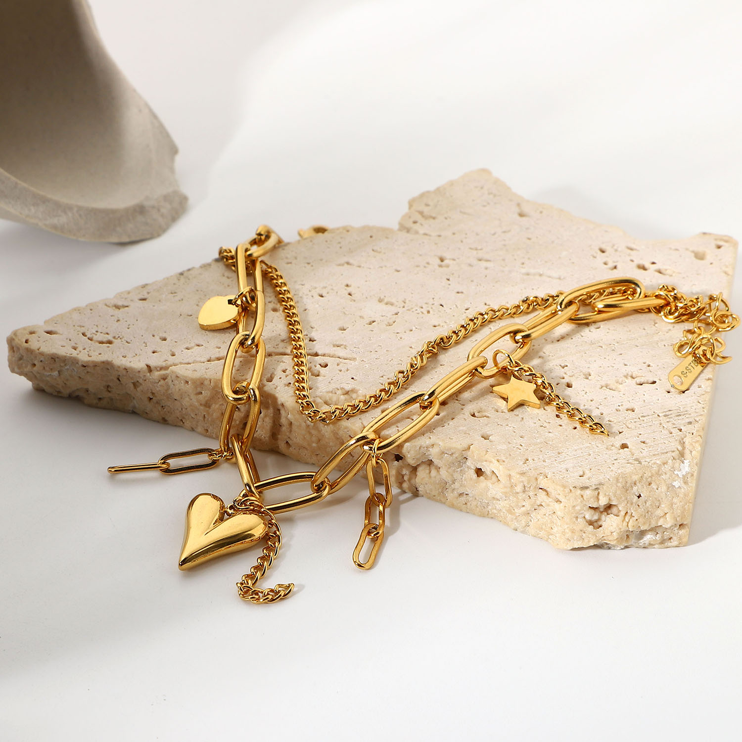 Mehrreihige armbänder aus kubischem edelstahl mit Stern und herzmotiv für damen, quadratische gliederketten, metallschmuck in Gold, freundin