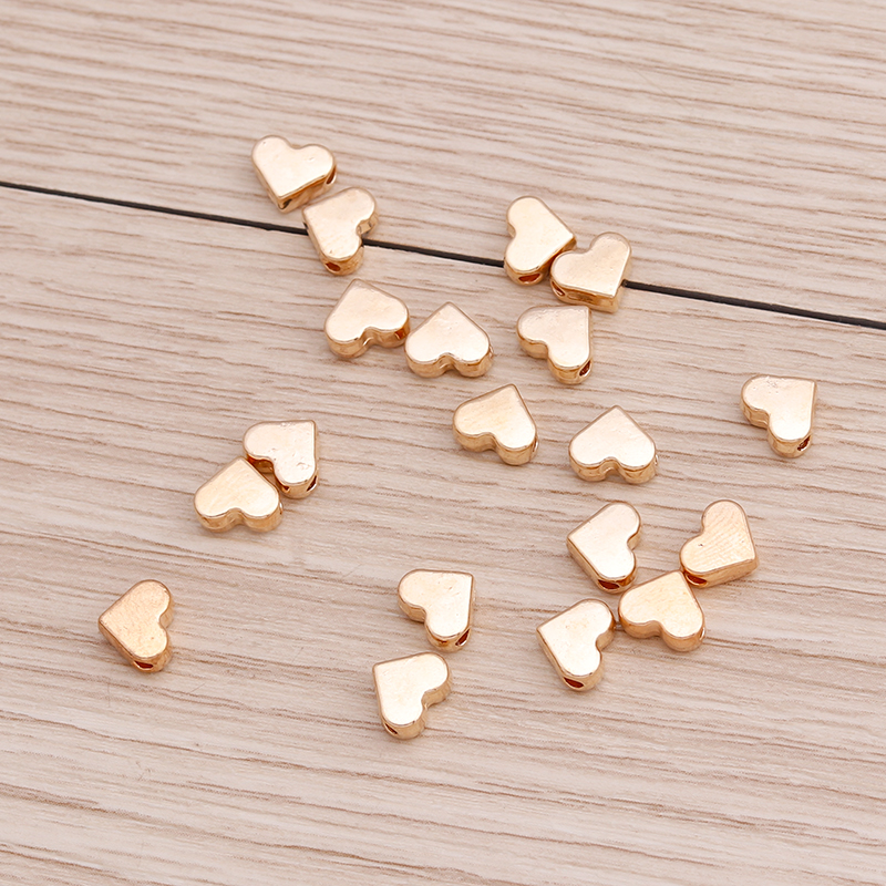 Leslie 100 Stück kleine hohle Herzen-Anschlüsse, Perlen für DIY-Armbänder, Halsketten, Gold, Silber, Farbe, Reize, Schmuckherstellung: Violett