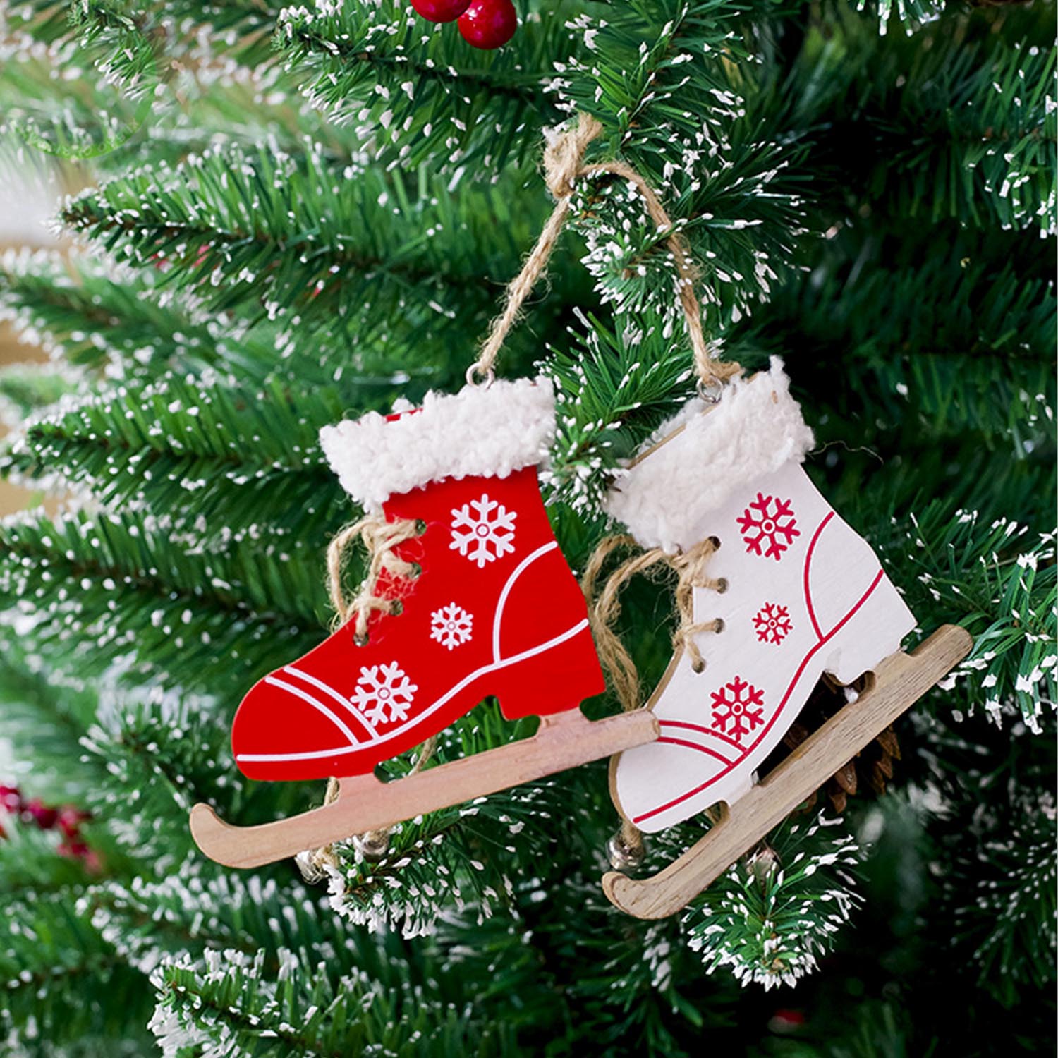 2 stk søde kawaii sjove skating sko stil legetøj juletræ hængende vedhæng ornamenter julefestival festpynt