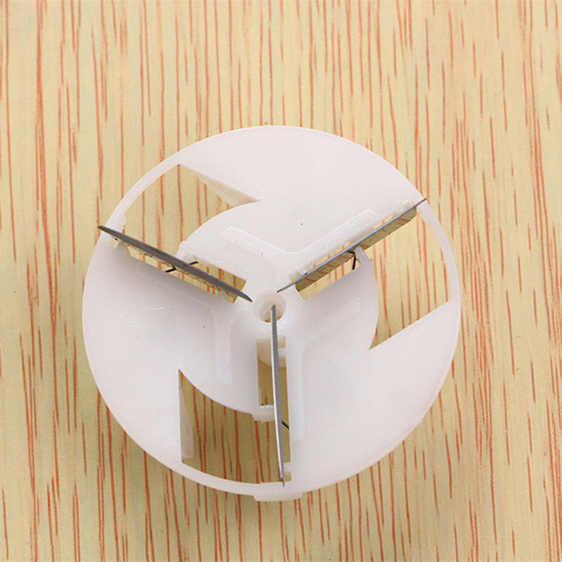 DoreenBeads Draagbare Lint Remover Blades Backup Huishouden Schoonmaken Tool Wit 22mm Lange 45mm Dia. Keukengerei 1 ST