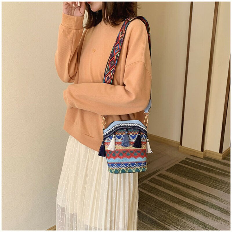 Sac à bandoulière avec pompon pour femmes, ethnique, broderie miroir Hippie, sac à bandoulière