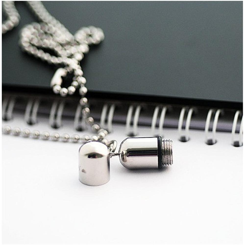 Cool heren Punk Open Capsule Ketting Parfum Fles Pil Cross Rvs Hangers Ketting Voor Vrouwen