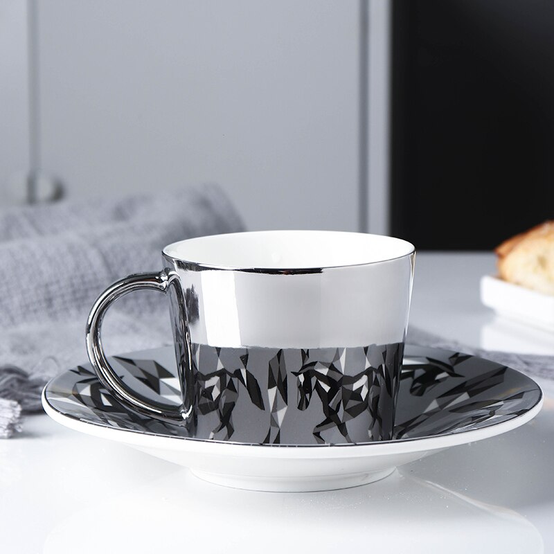 Reflection Coffee Cup and Saucer Gold Sliver Mirror Cup Ceramic Rotating Panda Horse Elk Tea Cup Friend Tableware: horse sliver 230ml