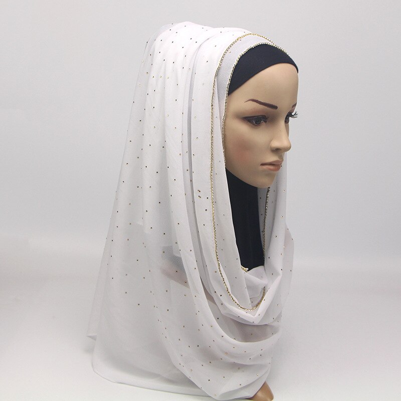 Yiwu usine femme musulmane en mousseline de soie chaude turquie arabe froissé hijab écharpe