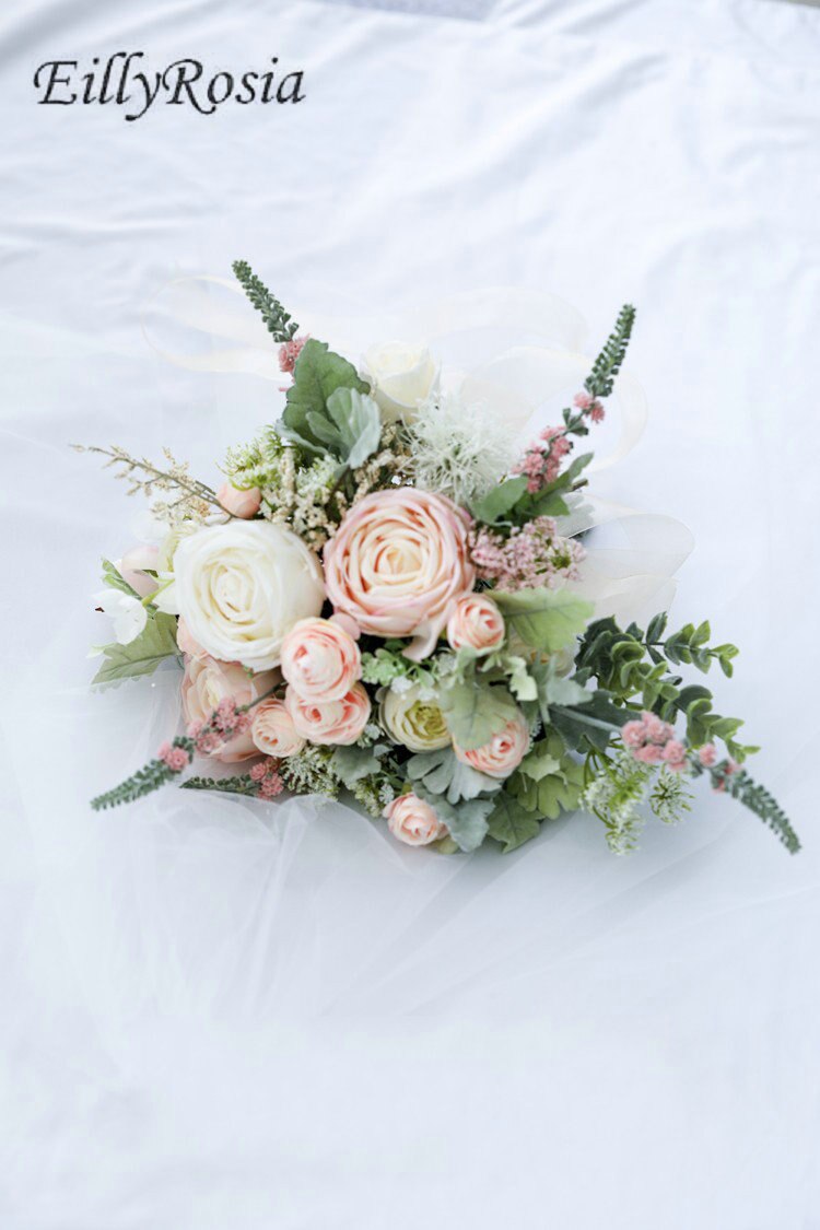 EillyRosia Pink and White Bride Bouquet French Roses Romantic Rustic Wedding Bouquet Decoration Bridesmaid Holding Flowers Hoop