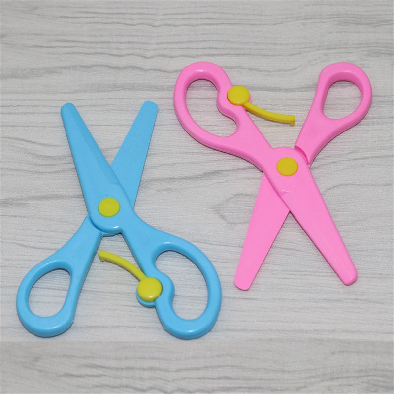 1 pc sécurité enfant plastique ciseaux 135mm Mini tête ronde étudiant maison fournitures scolaires maternelle enfants bricolage coupe papier Station