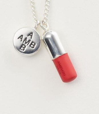 Edy 21SS S925 Ambush Gloeilamp Pin Oorbel Collection Metalen Logo Stud Oorbellen Voor Vrouwen Meisjes Partij Sieraden: H Necklace