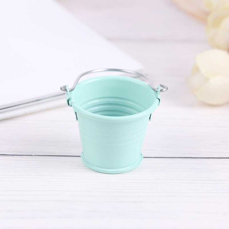 1/12 Scale Dollhouse Miniature Kitchen Garden Water Bucket Pail Furniture Decoration Accessory: LB