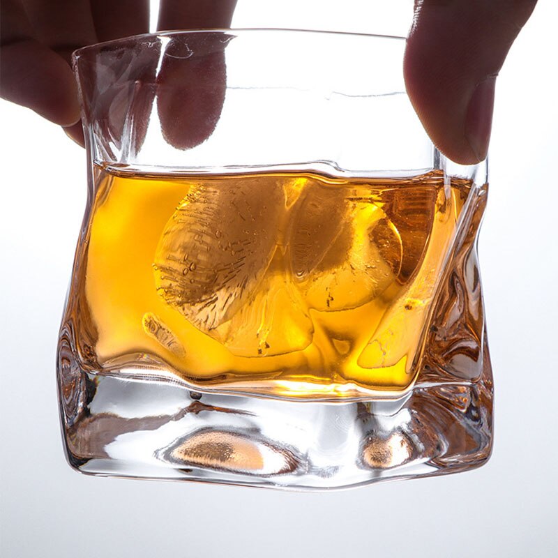 Japanese-style Twisted Gold Rim Glass Wine Glasses, Irregular Glasses, Suitable for Cold Drinks, Juice, Beer, Whiskey,