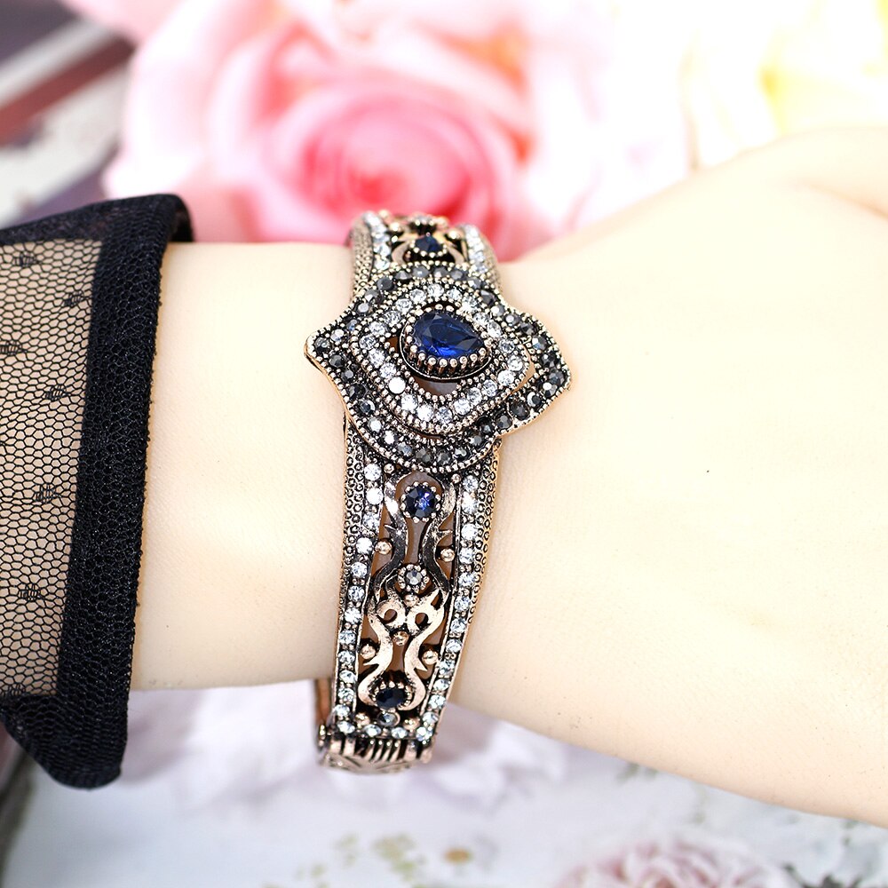 SUNSPICE Frau Jahrgang Armreif Türkische retro Gold Farbe Strass Manschette Armbinde Persien Frauen Ethnische Hochzeit Schmuck