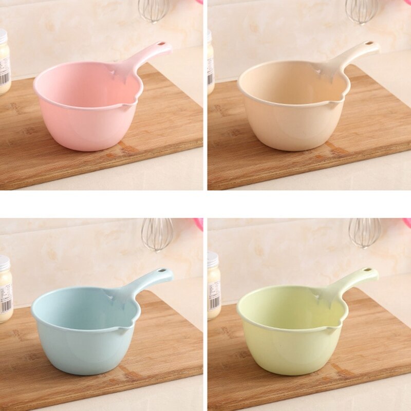 Cuillère à eau pour la maison cuisine salle de bains multifonctionnelle en plastique louche à eau longue poignée bain outils Bailer