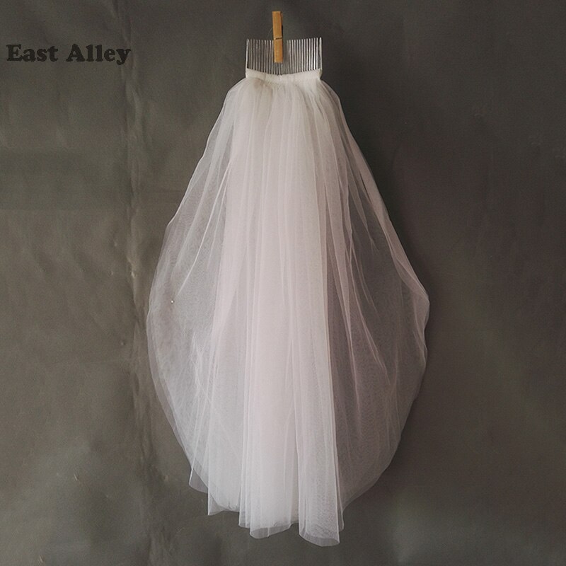 Beautiful Short Elbow Length Tull Bridal Veil Romantic 3-Layers Wedding Veils With Comb Velos De Novia
