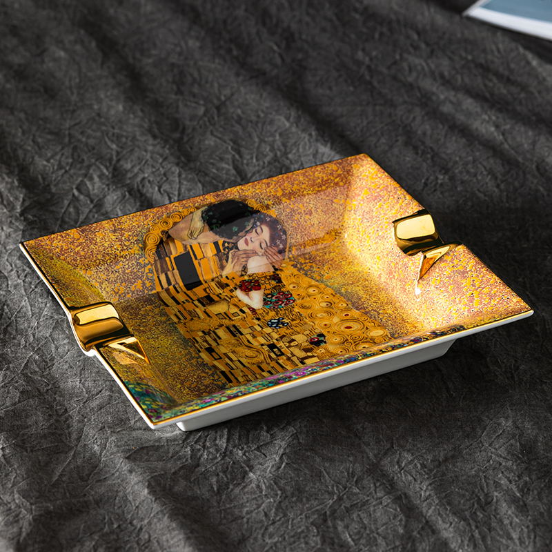 Bone China "Kus" Thee Set Theekopje Schotel Creamer Suiker Pot Theepot Mokken Lepel Dessert Platen Huishoudelijke Theewaar Coffeeware levert