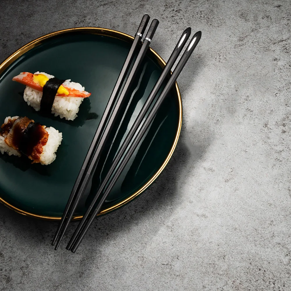 5 Pairs Japanese Chinese Chopsticks Sushi Non-slip Sticks Reusable Metal Korean Chopsticks Set Healthy Alloy Tableware set