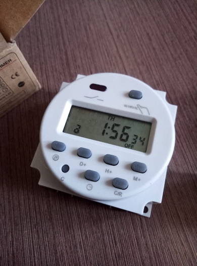 Mini interrupteur à minuterie 24V/110V/220V, avec écran LCD numérique, Programmable, commande de relais, CN101A