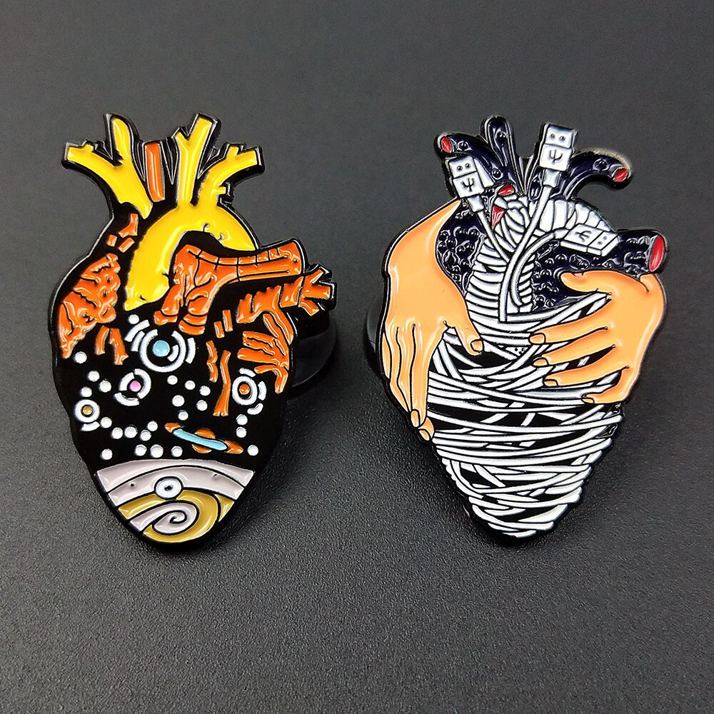 Broches de dibujos animados con corazón esmaltado, insignias, bolsos, alfiler de Metal, para amigos, joyería, broche, ropa artesanal, sombreros, mochila