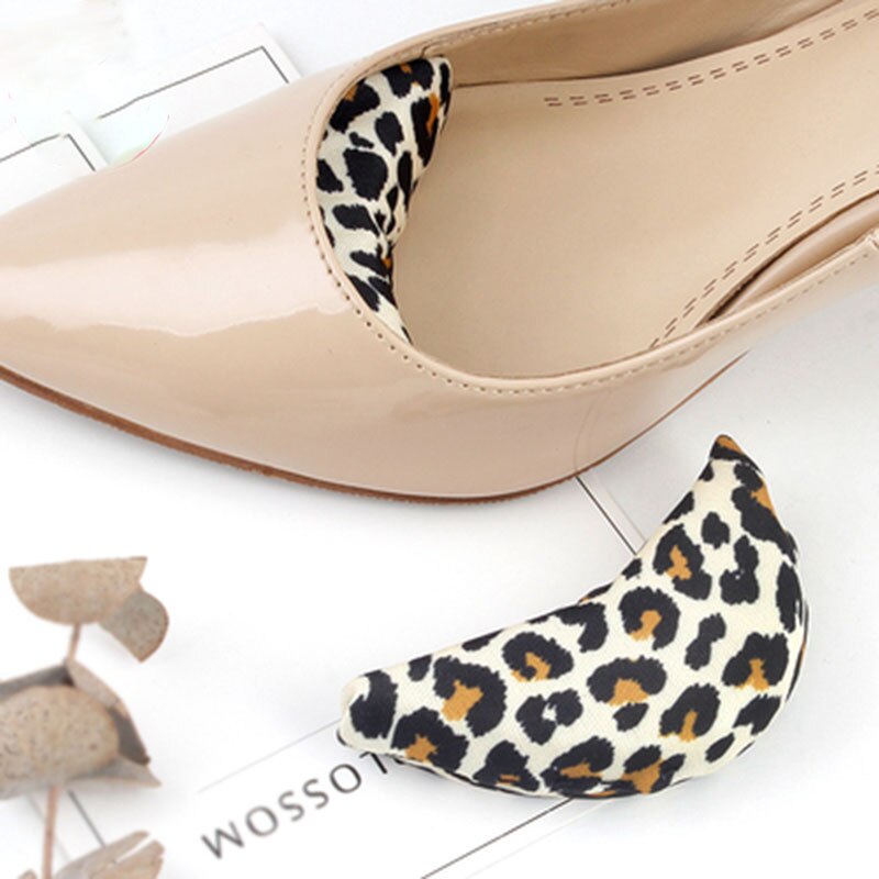 Soft Forefoot Inserts Shoe Filler Pads for High Heel Shoes Foam Toe Plug Foot Pain Relief Care Forefoot Cushion Insoles Shoe Pad