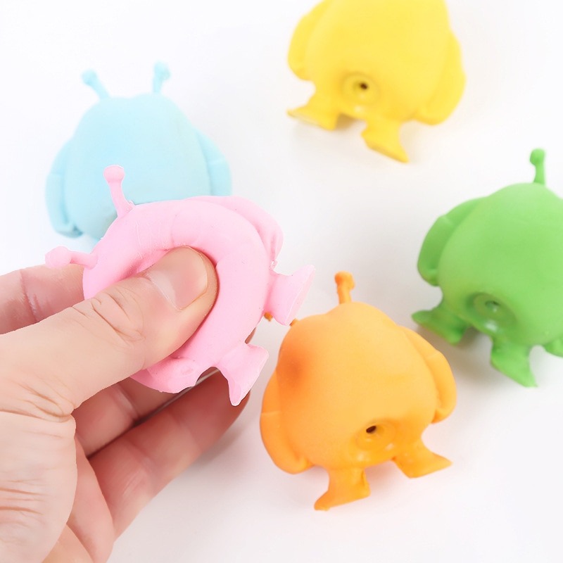 Dog Chew Toy Sound Robot Latex Nibble Toy Little Man Shape Bite-resistant Molar Pet Supplies Teeth Clean Puppy Toy Pet Supplies