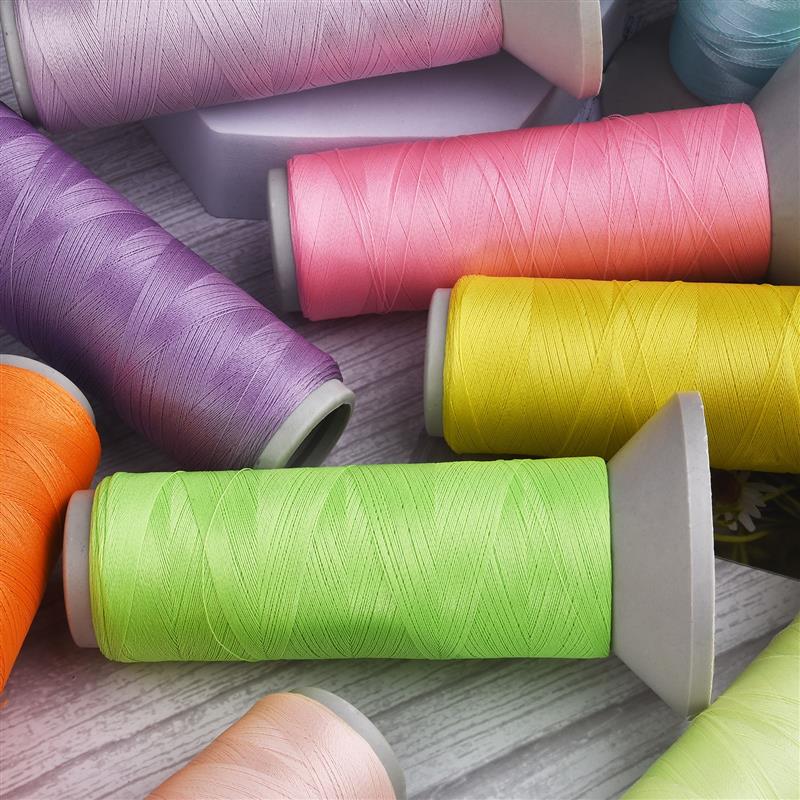 Luminous Embroidery Threads/Luminous Sewing Thread 150D/500yards Fluorescent Light Thread Costume Night Thread Accessories