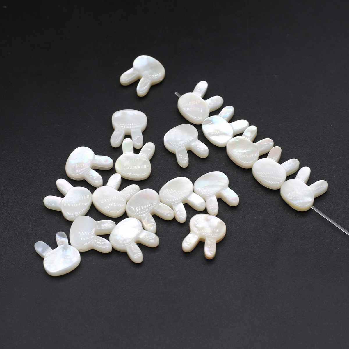 5 Stuks Natuurlijke Zee Schelp Kralen Konijn Hoofd Vorm Charmes Parelmoer Schelp Losse Kralen Voor Sieraden Maken Diy Oorbel Armbanden: WHITE / 9mm