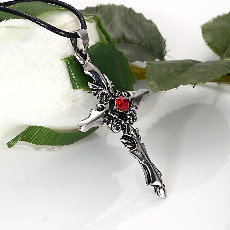 Wasachtige code met Rode kristal unieke ontworpen slide kruis charme voor Kettingen Voor Mannen Mode mannen ketting