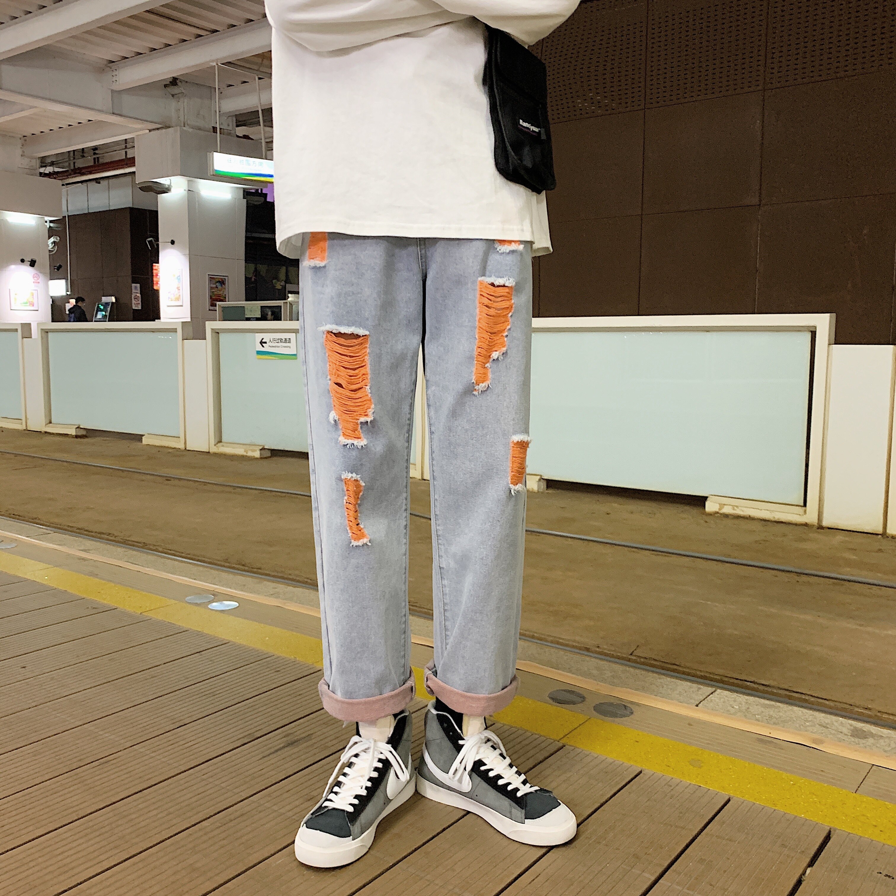 Ripped jeans herre kontrastfarve afslappet hul jeans bukser mænd streetwear løs hip hop straight denim bukser herre: Nacarat / Xxl